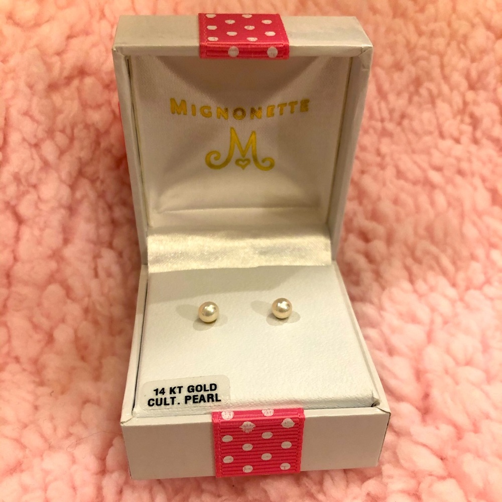 Mignonette Girls Pearl Earrings